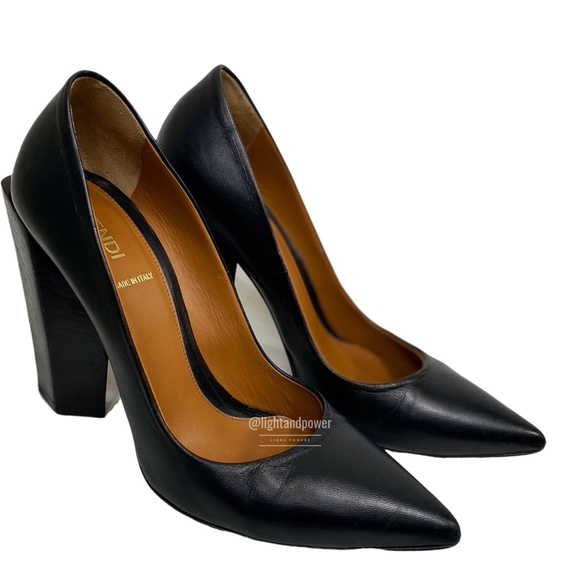 Fendi Shoes - Fendi Classic Black Architectural Pump Size 37 EUC